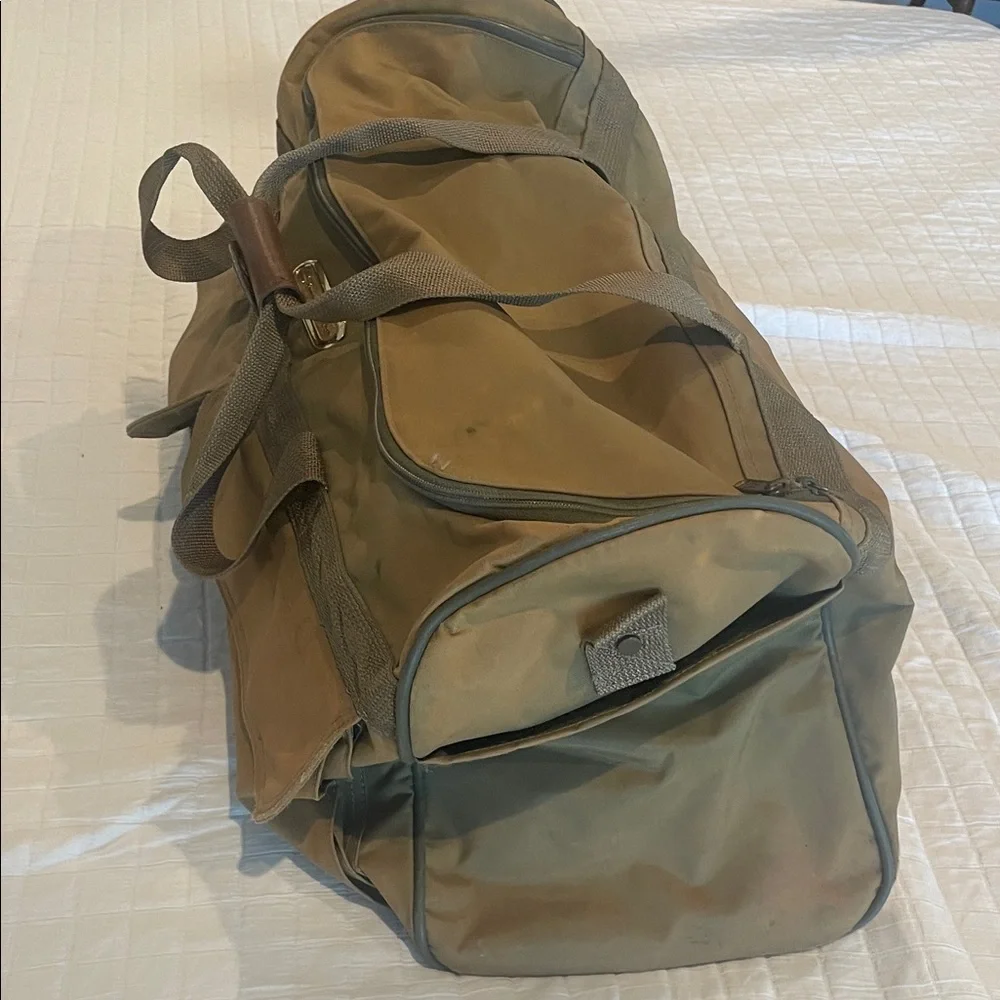 Vintage American Tourister Duffle Bag Olive Green nylon Weekender luggage travel